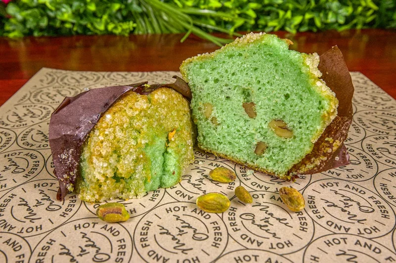 Pistachio Muffin