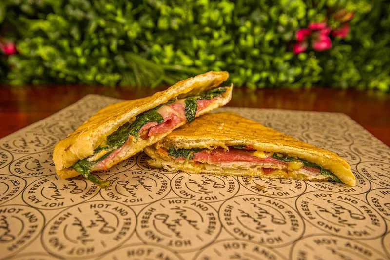 Garden Turkey Sandwich